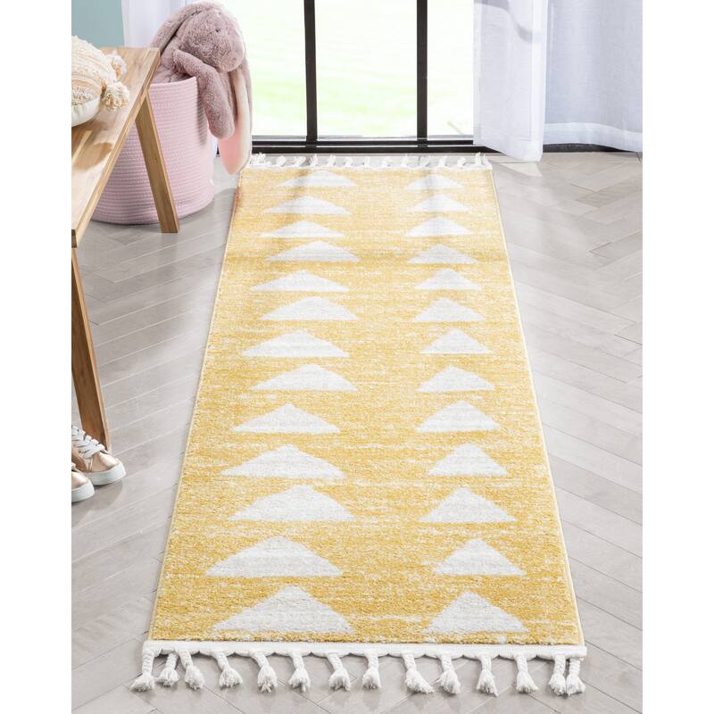 Well Woven Kennedy Triangles Modern Geometric Pattern Area Rug