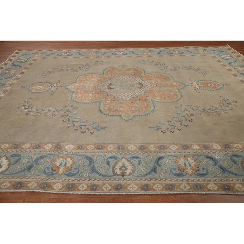 Hand Knotted Oriental 100% Wool Carpet Traditional Medallion Beige & Ivories Tabriz Area Rug - 12' 9'' X 9' 7''