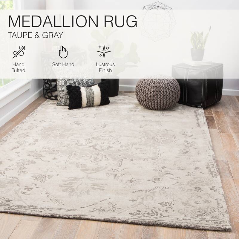 Sasha Handmade Medallion Area Rug