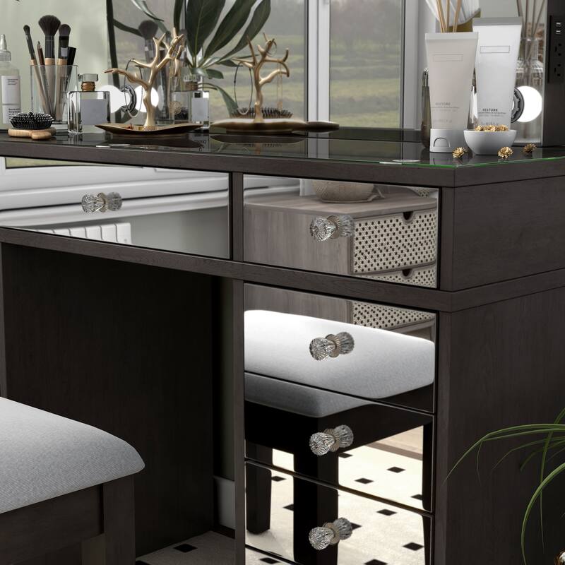 Furniture of America Vidi Contemporary Grey Solid Wood 3-Piece Makeup Vanity Set with Outlets and USBs