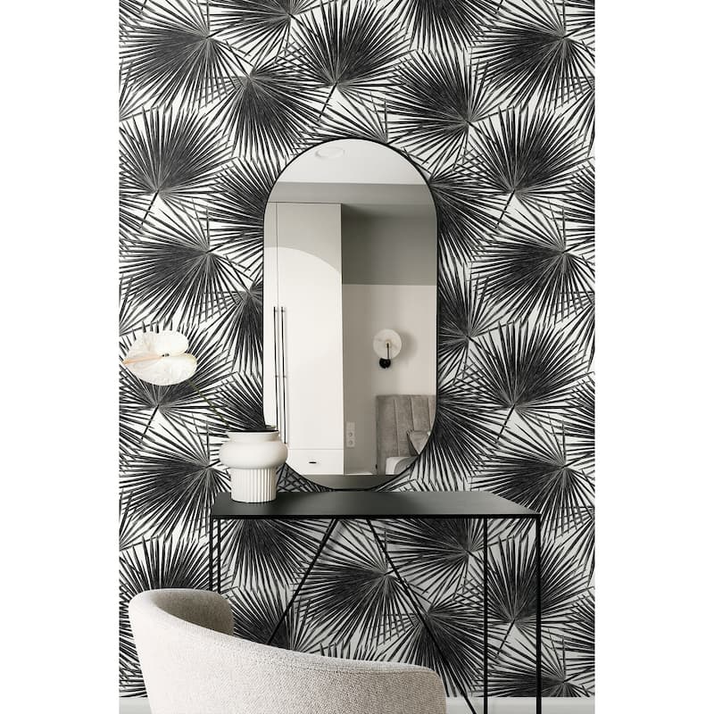 Seabrook Designs Haven Palm Prepasted Wallpaper - 20.9 in W x 33 ft. L