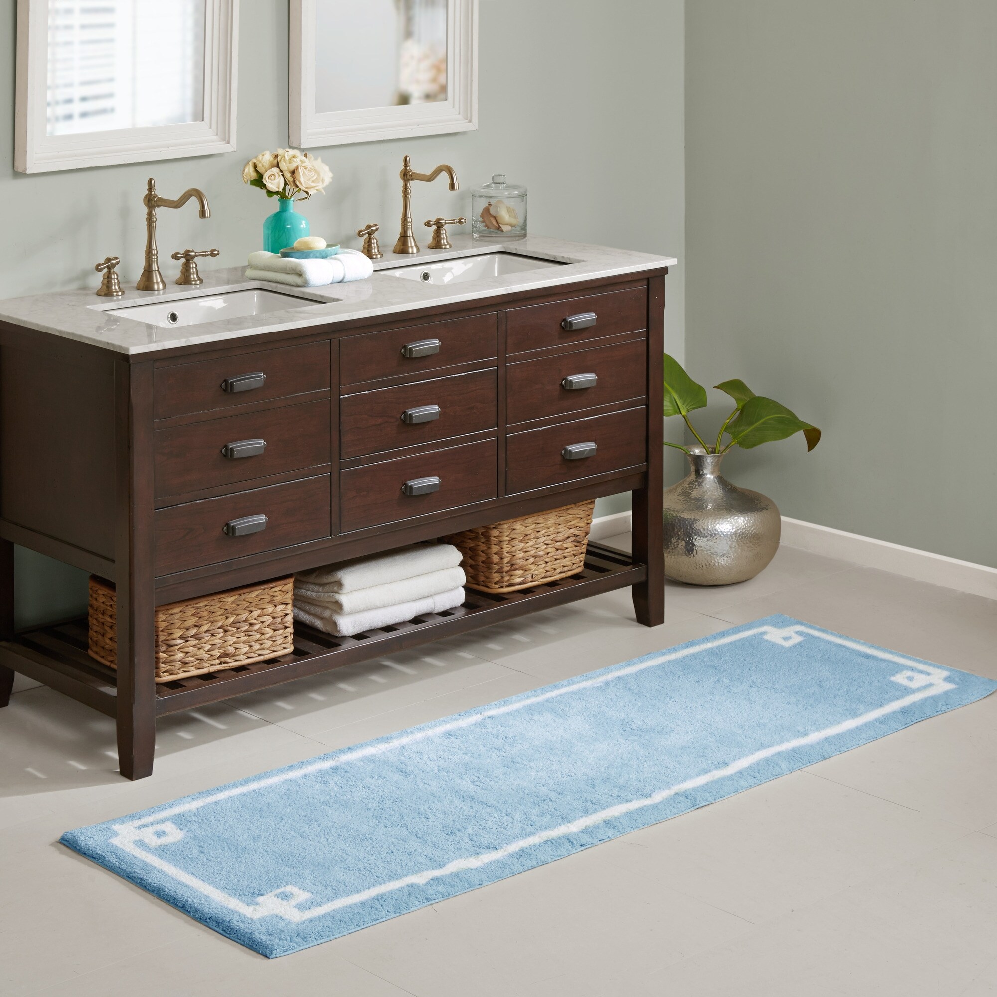 https://ak1.ostkcdn.com/images/products/is/images/direct/de7dd3aa15345c4d3c286320a7152ecd3cd41c2a/Madison-Park-Ethan-Cotton-Tufted-Bath-Rug.jpg