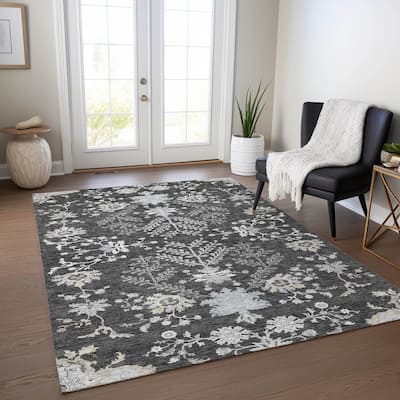 Machine Washable Indoor/ Outdoor Boho Traditional Chantille Rug