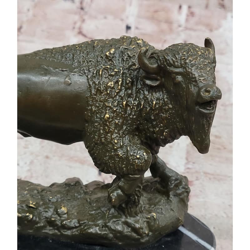 Western Bronze American Buffalo Bison Sculpture – Rustic Wildlife Decor