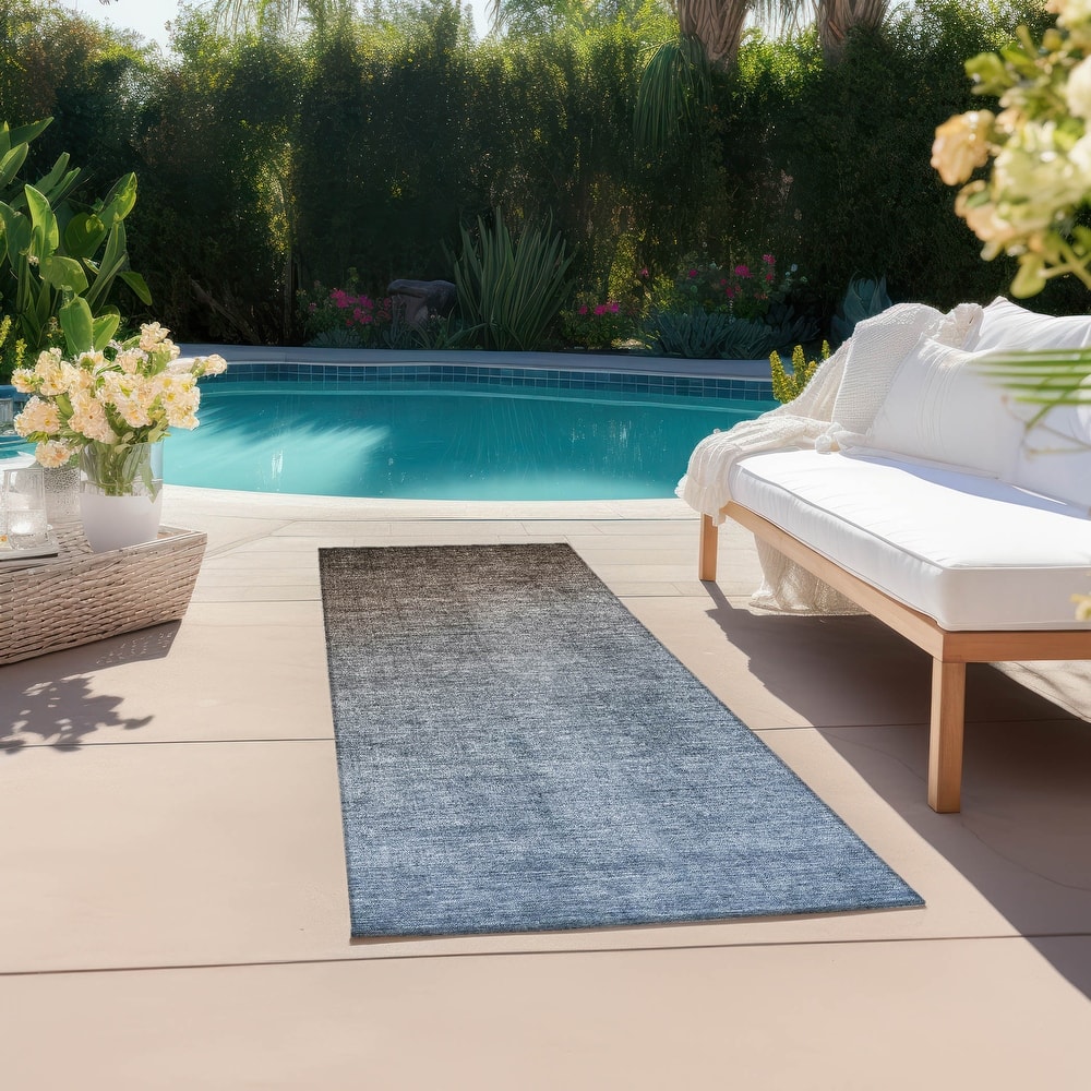 Machine Washable Indoor/ Outdoor Modern Ombre Chantille Rug