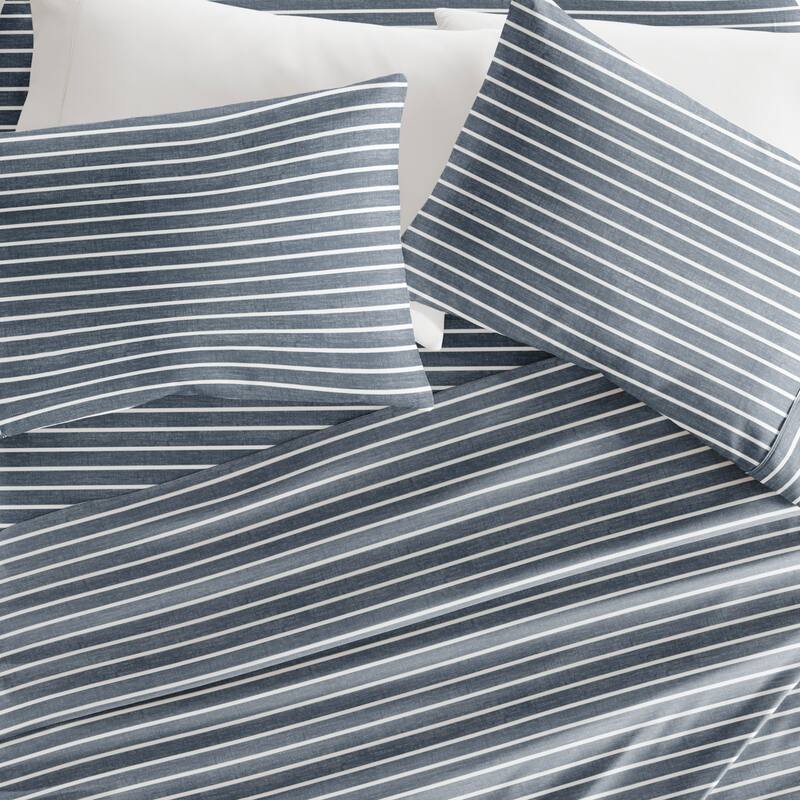 Soft Lines Patterned Ultra-Soft Bed Sheet Set