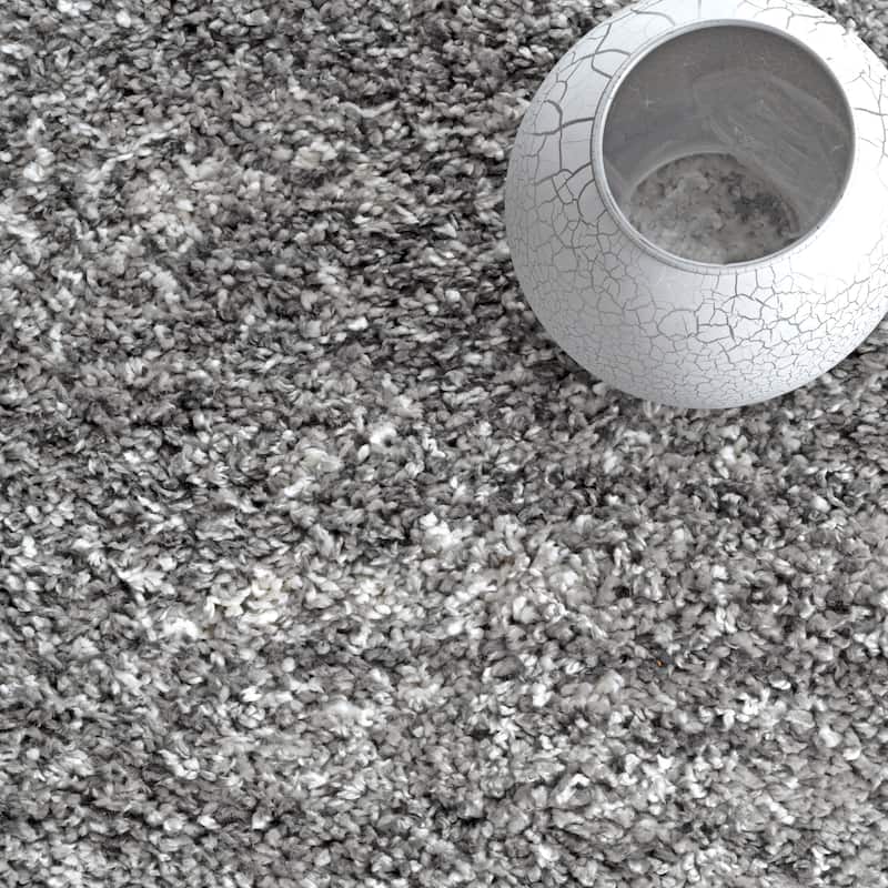 Nuloom Thelma Modern Shag Tassel Area Rug