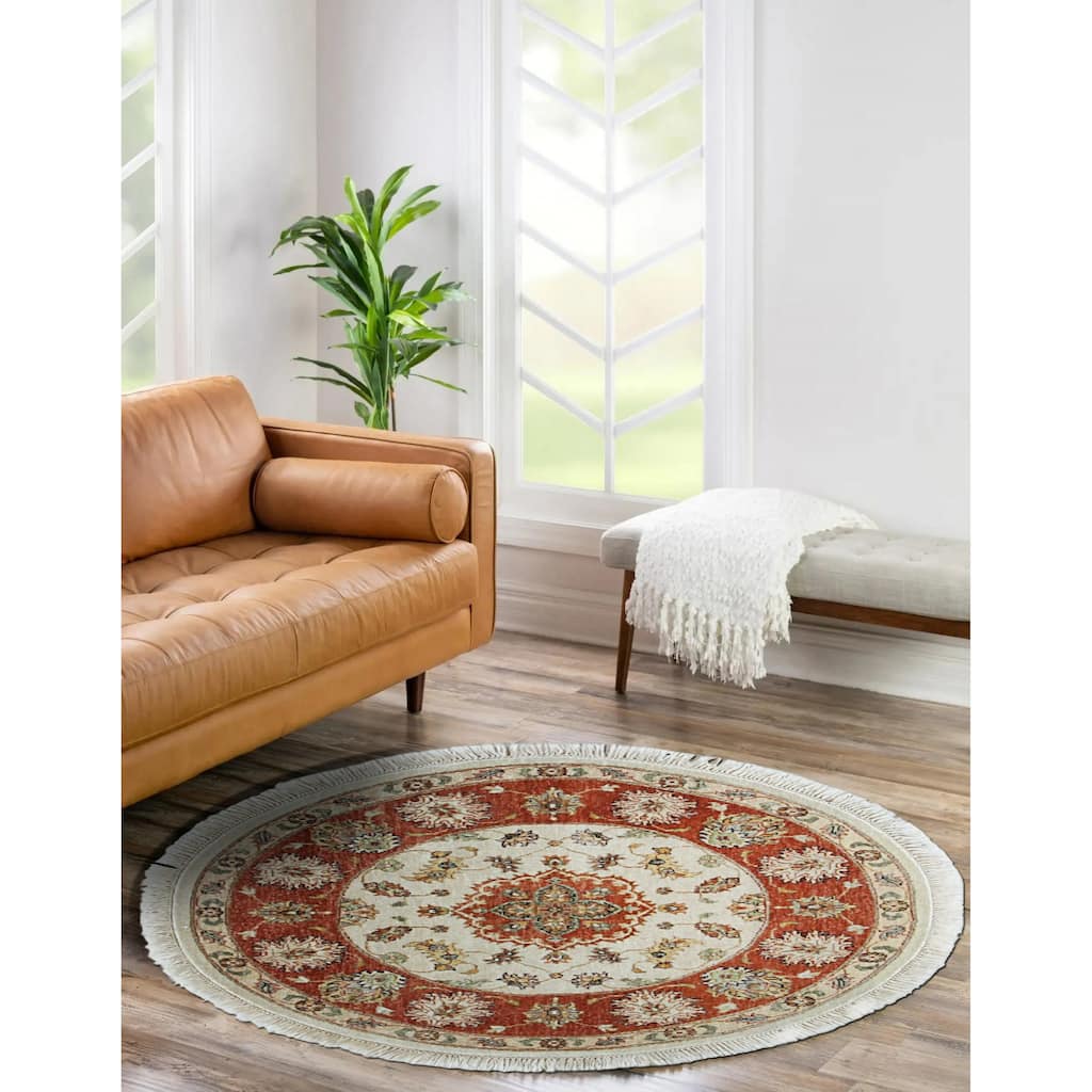 Ivory Classic Traditional Classic Area Rug - 4' x 4'