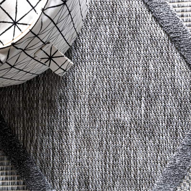 JONATHAN Y Talaia Diamond Trellis Indoor/Outdoor Area Rug