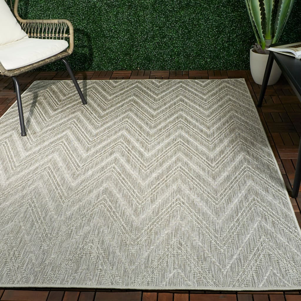 Kava Chevron Flatweave Indoor/Outdoor Area Rug