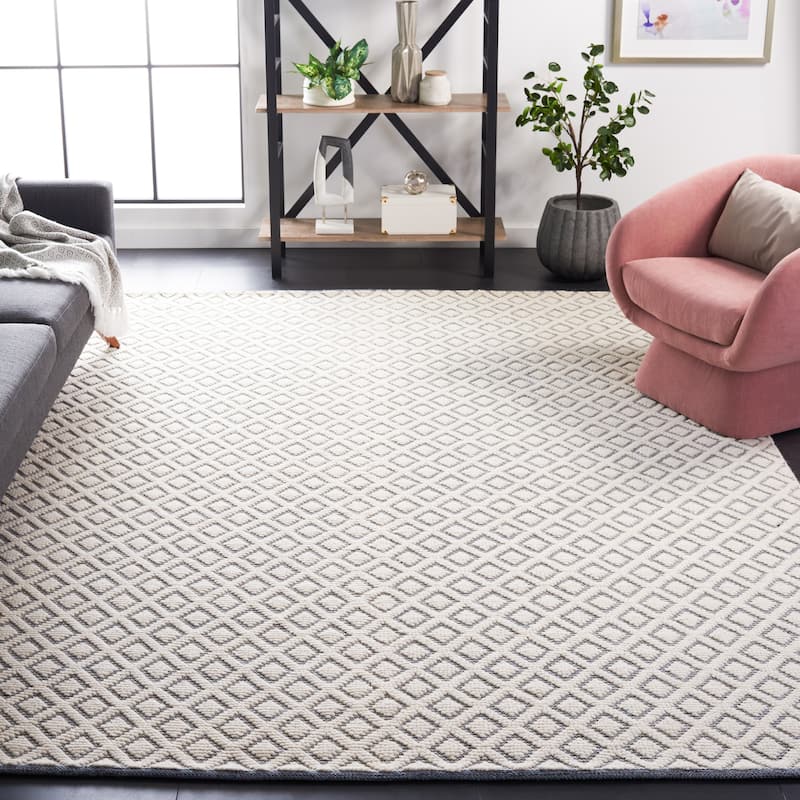 SAFAVIEH Handmade Vermont Latrice Wool Rug