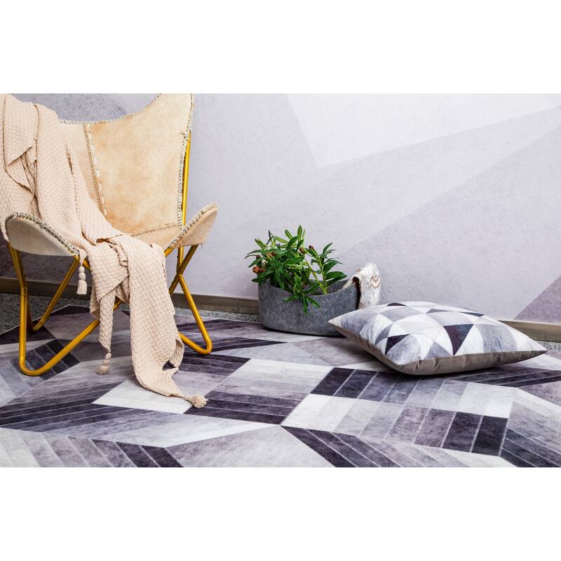 Capri Collection Patterned Faux Cowhide Printed Rug