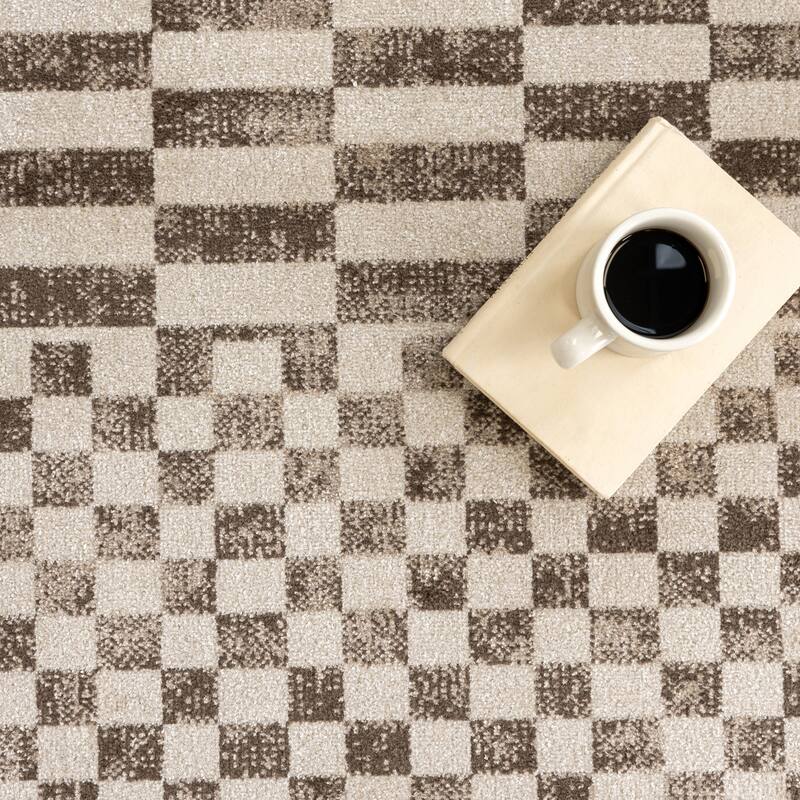 Nuloom Nikita SpinClean Faded Geometric Machine Washable Area Rug