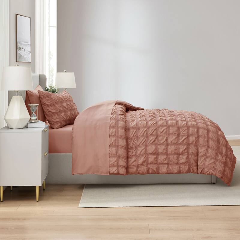 Empyrean Modern Comforter Seer Sucker