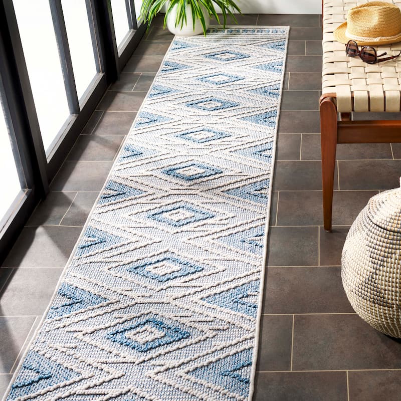 SAFAVIEH Santorini Romualda Indoor/Outdoor Rug - 2' x 10' Runner
