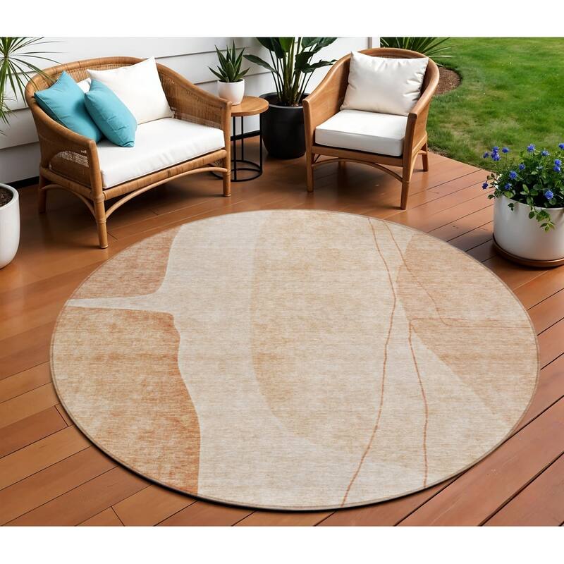 HomeRoots Abstract Transitional Rectangle Outdoor Rug - 8' Round