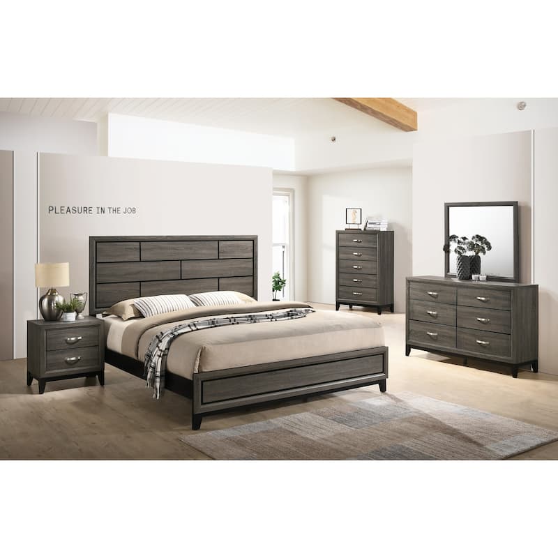 Roundhill Furniture Stout Carved Detailed Panel Bed