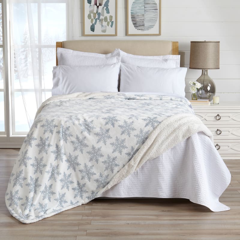 Luxurious Velvet Plush Fleece Reversible Sherpa Bed Blanket - Twin - Pale Blue Snowflake