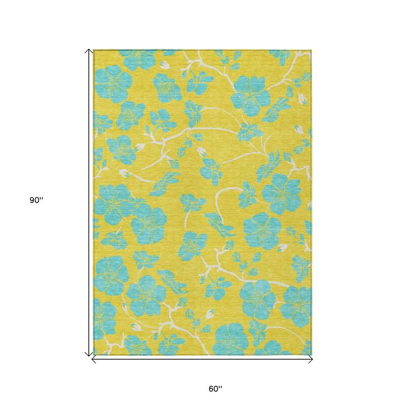 HomeRoots Floral Transitional Rectangle Outdoor Rug