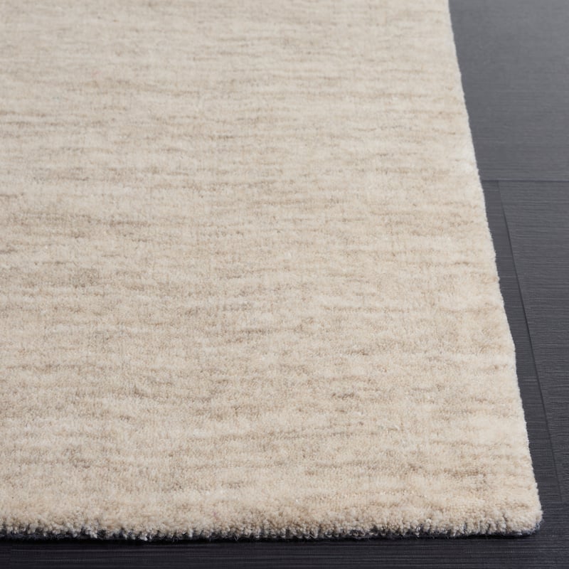 SAFAVIEH Handmade Himalaya Kalahari Solid Wool Rug