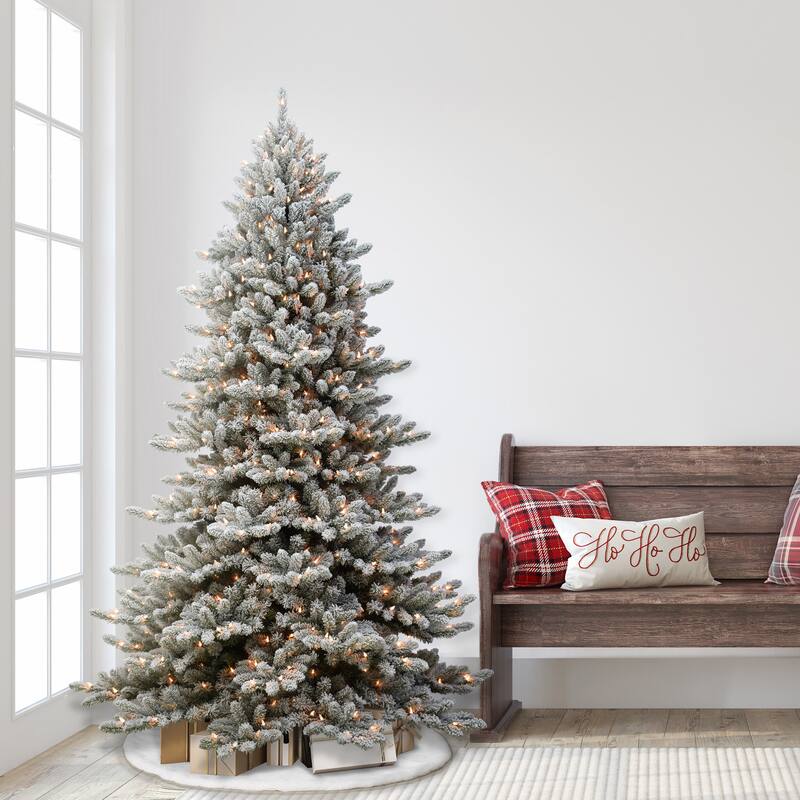 Puleo International 7.5 ft. Pre-lit Flocked Royal Majestic Fraser Fir Artificial Christmas Tree - Green