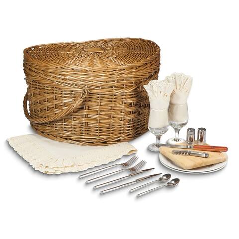 Curata Heart Picnic Basket with Ivory Lining and Deluxe Service For Two