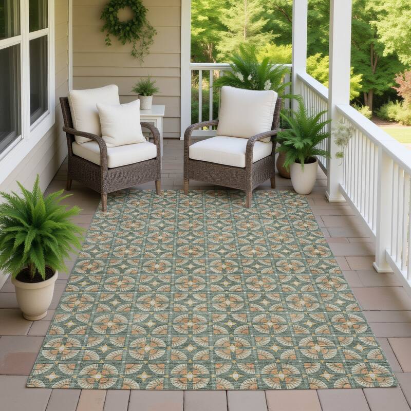 Machine Washable Indoor/ Outdoor Modern Roeland Chantille Rug
