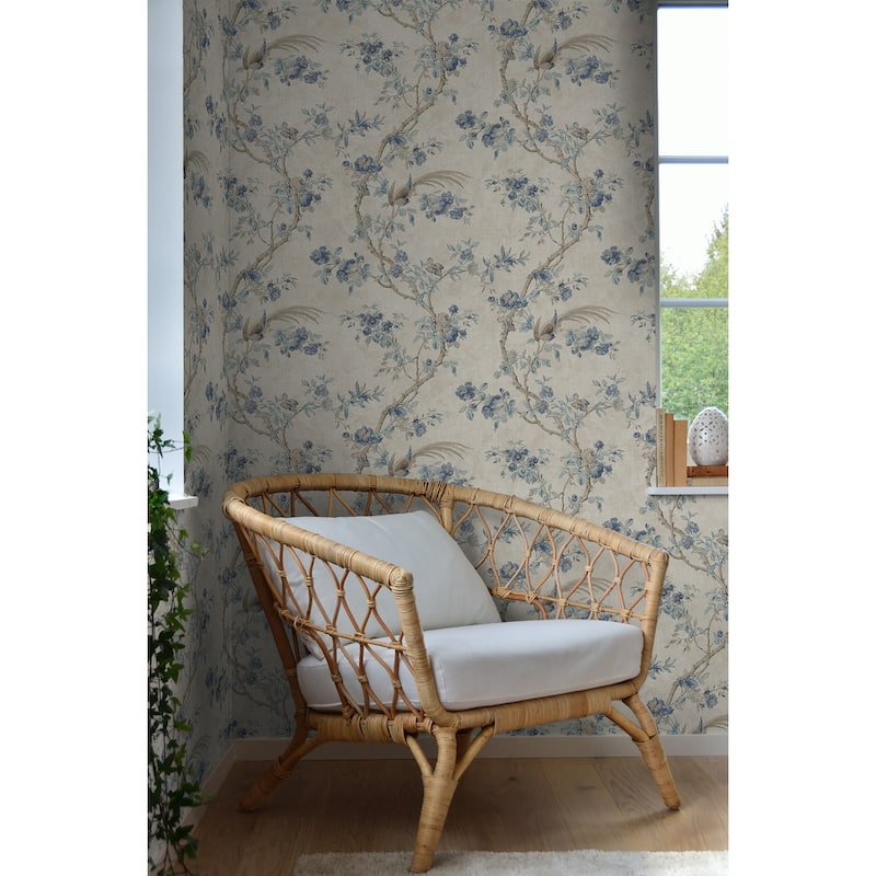 Seabrook Designs Habersham Floral Trail Unpasted Wallpaper