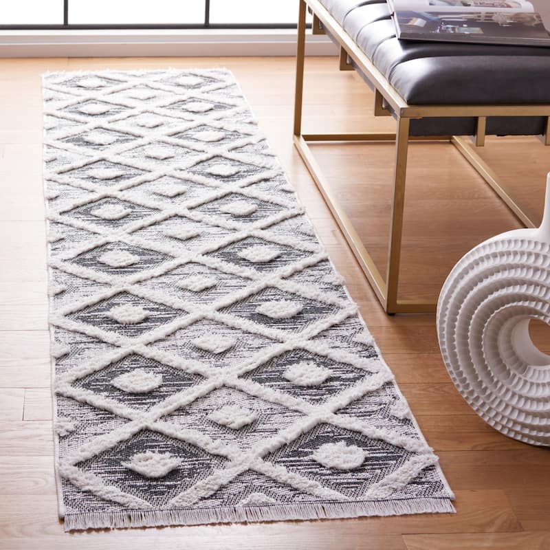 SAFAVIEH Augustine Eloina Trellis Fringe Rug - 2' x 9' Runner - Black/Ivory