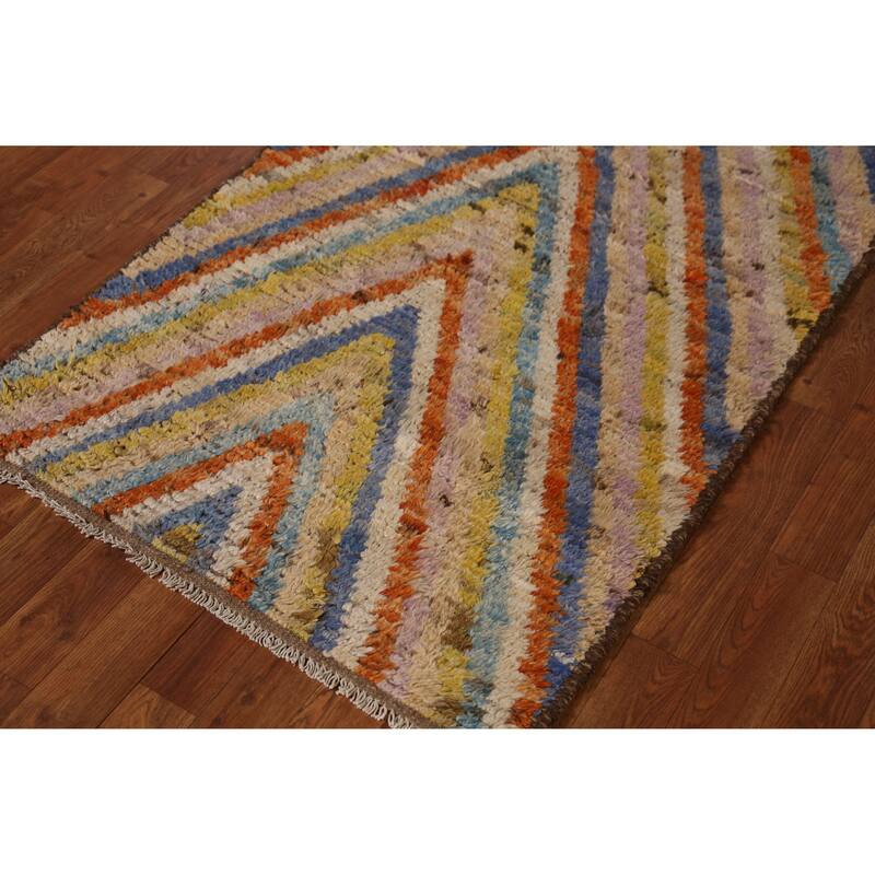 Chevron Style Moroccan Runner Rug Handmade Wool Carpet - 2'10" x 9'7"