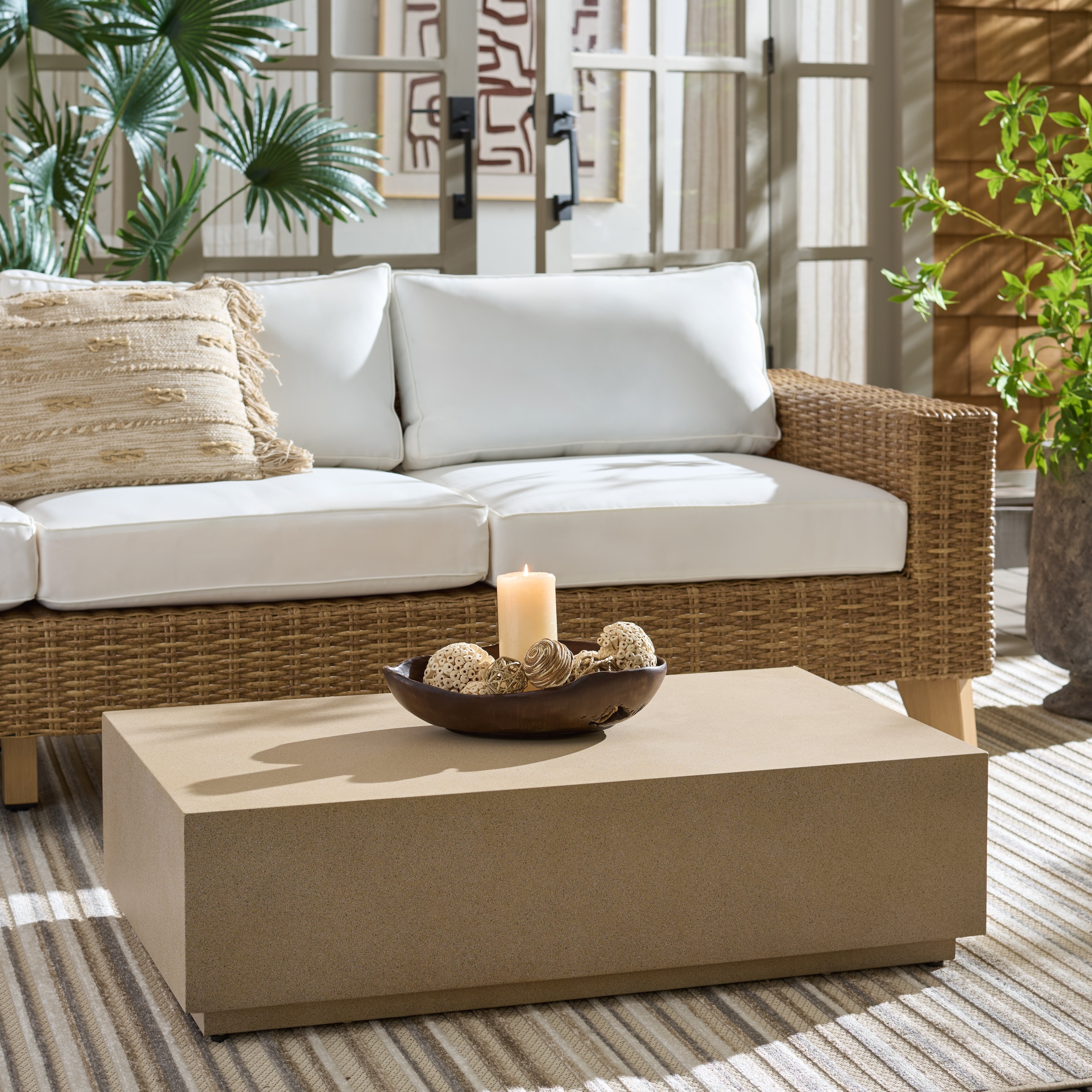SAFAVIEH Outdoor Patio Furniture Tina Rectangle Coffee Table, Modern Low Profile Table for Indoor and Outdoor Use