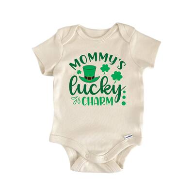 Mommy's Lucky Charm St. Patrick's Day - Baby Boy Girl Clothes Bodysuit Funny Cute