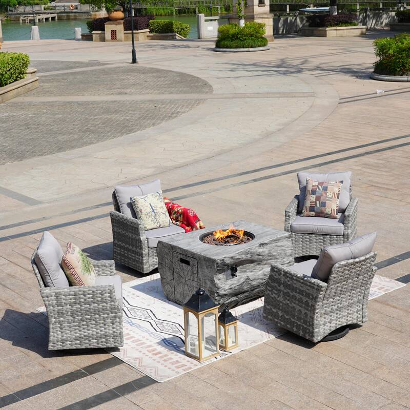 5-Piece Outdoor Wicker Patio Dining Set with 4 Chairs