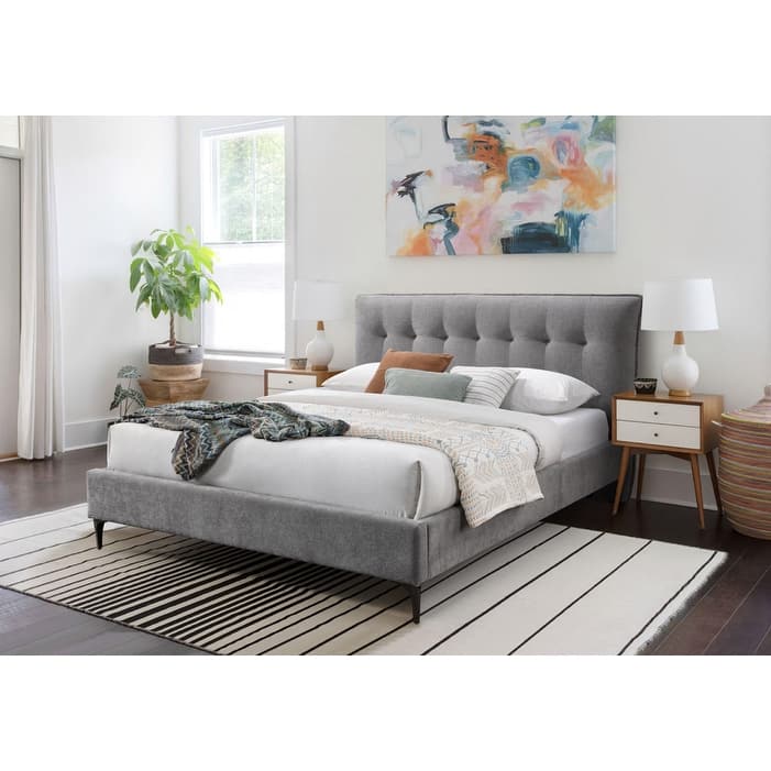 SAFAVIEH Couture Rexsie Tufted Headboard Bed