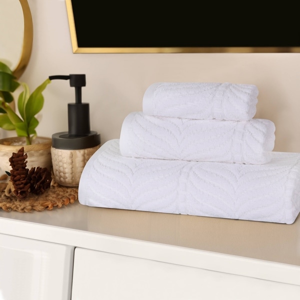 Superior Chevron Zero Twist Jacquard Cotton 3 Piece Bathroom Towel