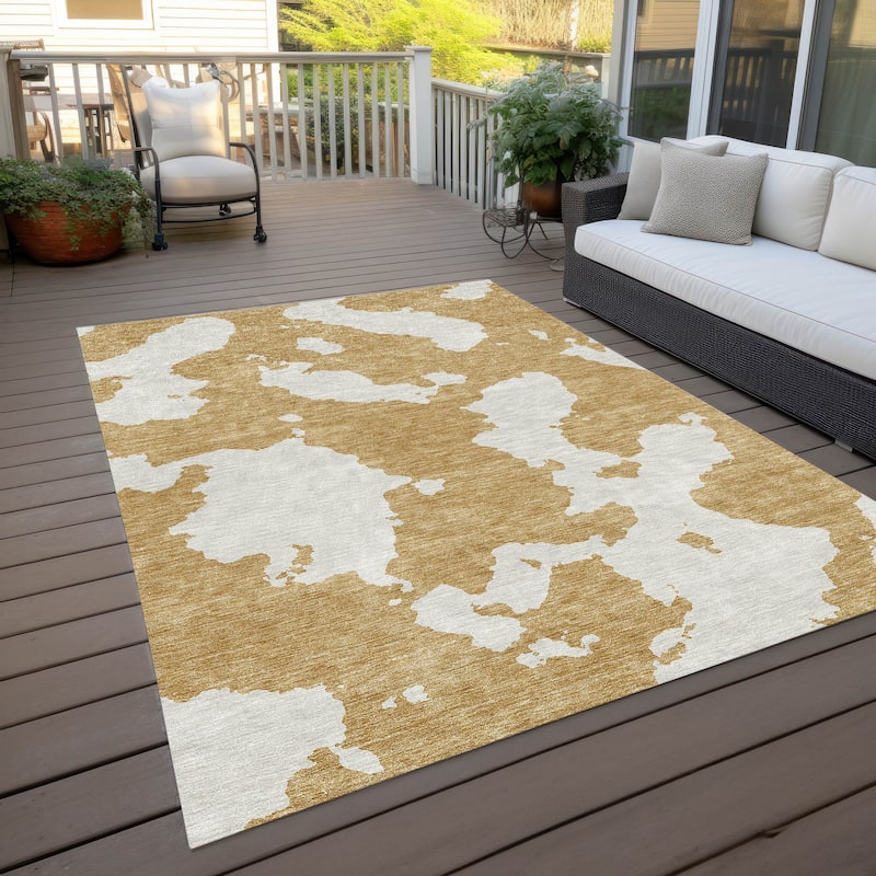 Machine Washable Indoor/ Outdoor Contemporary Abstract Chantille Rug - Gold - 2'6" x 3'10"