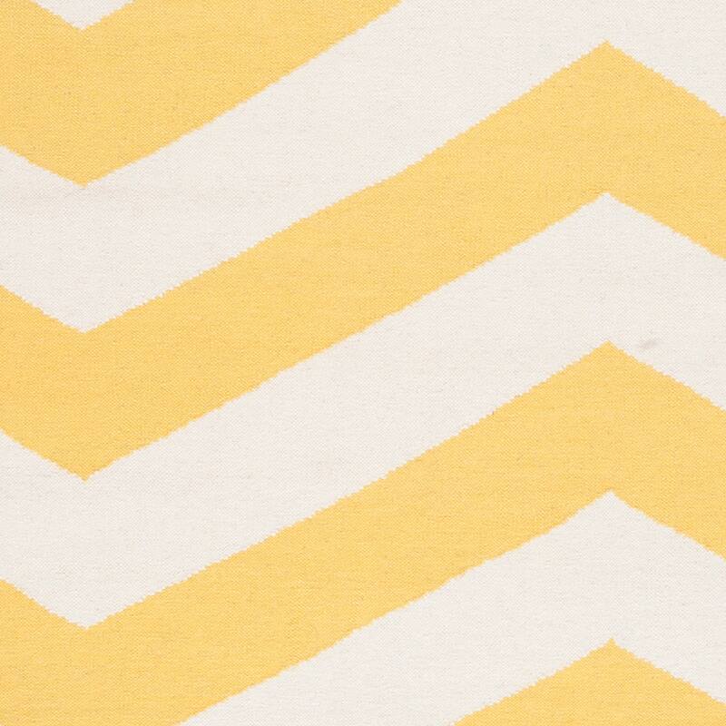 Olga Flatweave Chevron Area Rug