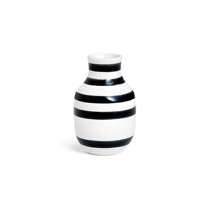 Kähler Omaggio Vase, Black - H: 4.9"
