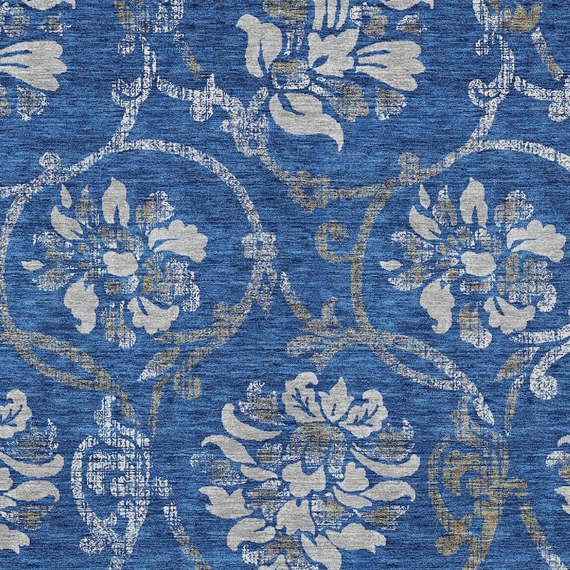 HomeRoots Floral Traditional Rectangle Outdoor Rug