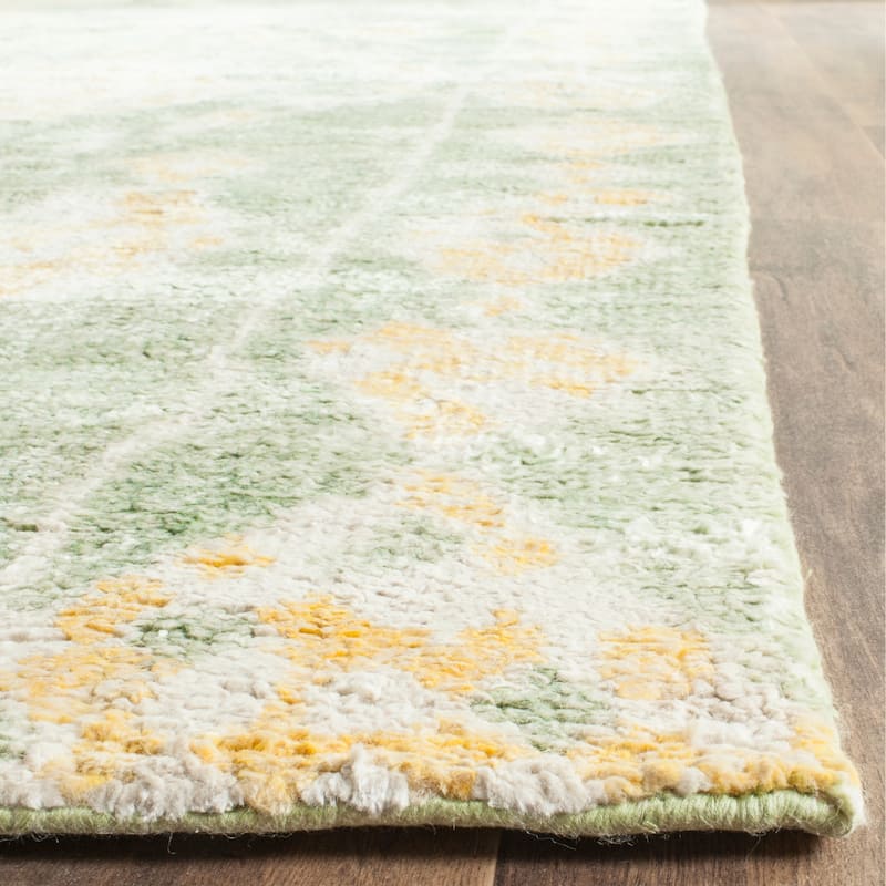 SAFAVIEH Couture Handmade Moroccan Oshra Modern Viscose Rug