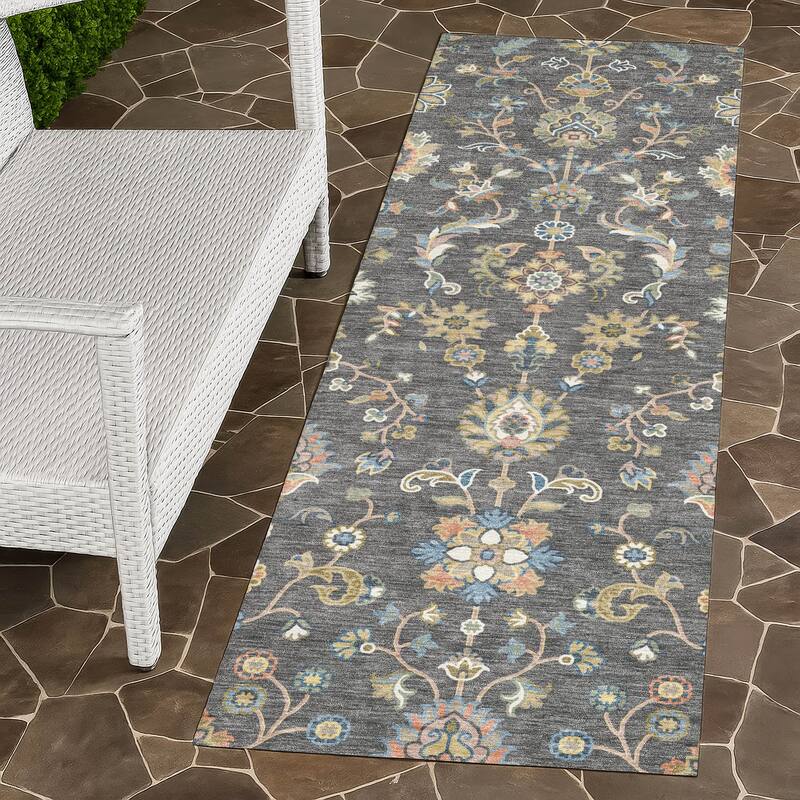 Machine Washable Indoor/ Outdoor Traditional Basalt Chantille Rug - Gray - 2'3" x 7'6"