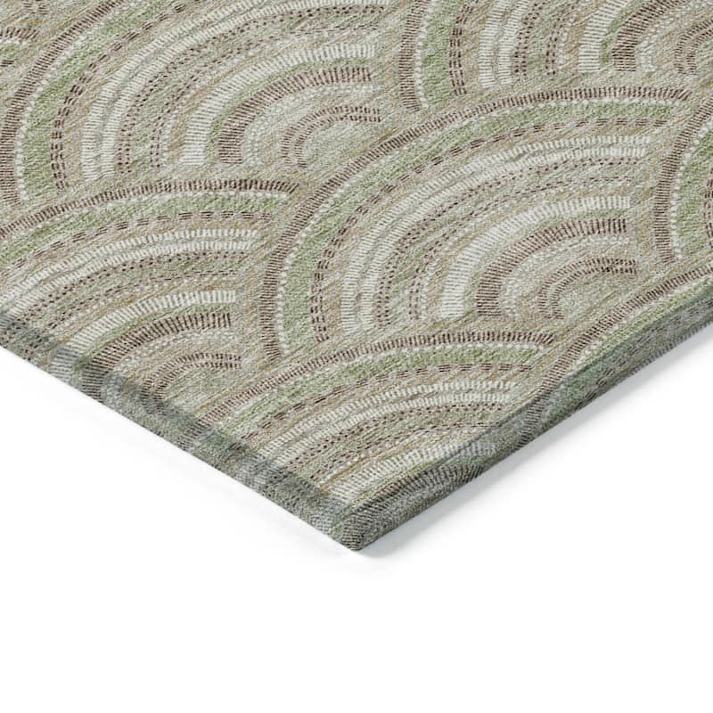 Machine Washable Indoor/ Outdoor Modern Mosaic Chantille Rug