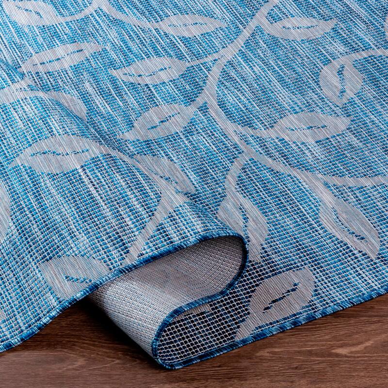Artistic Weavers Otis Indoor / Outdoor Floral Area Rug
