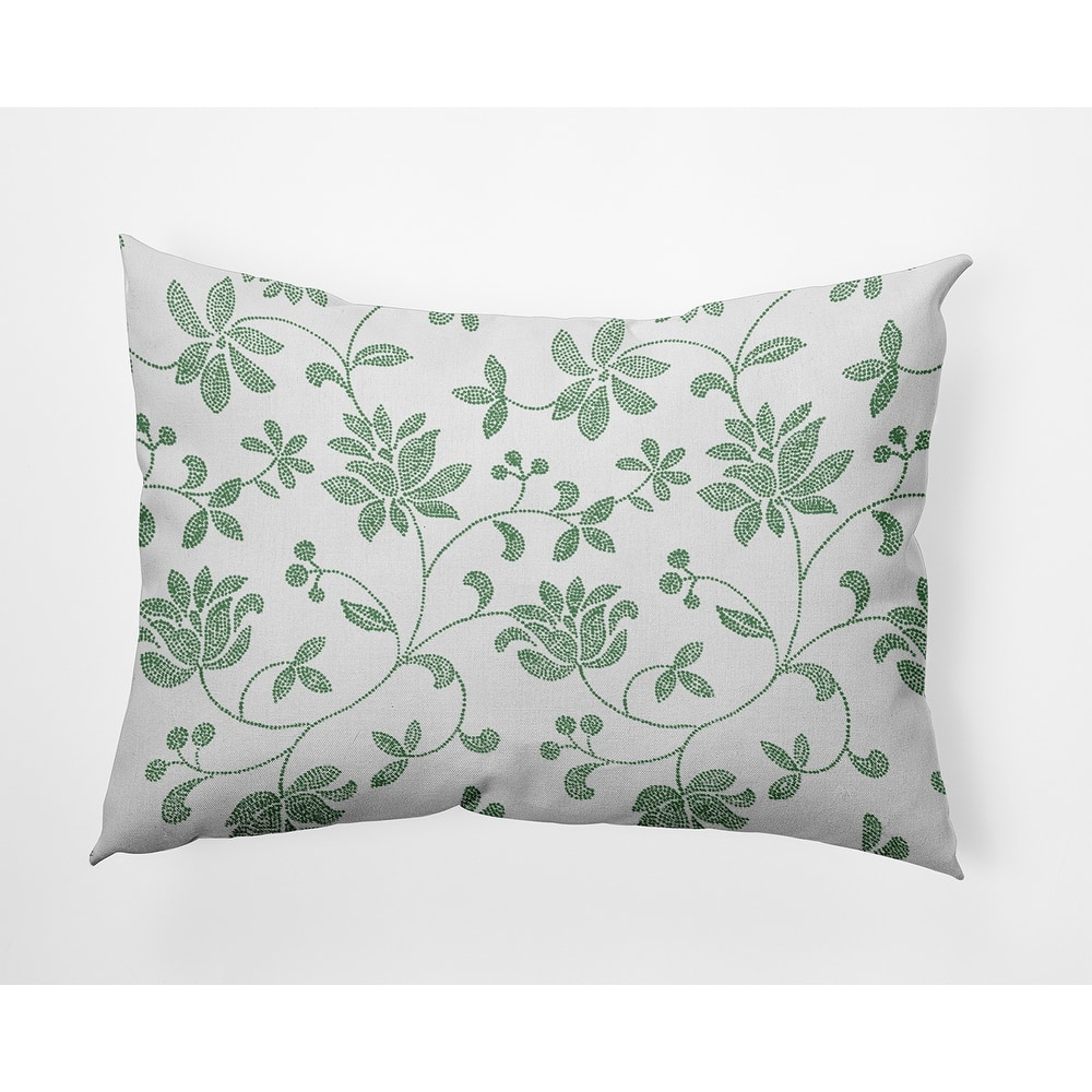 Traditional Floral Indoor/Outdoor Throw Pillow