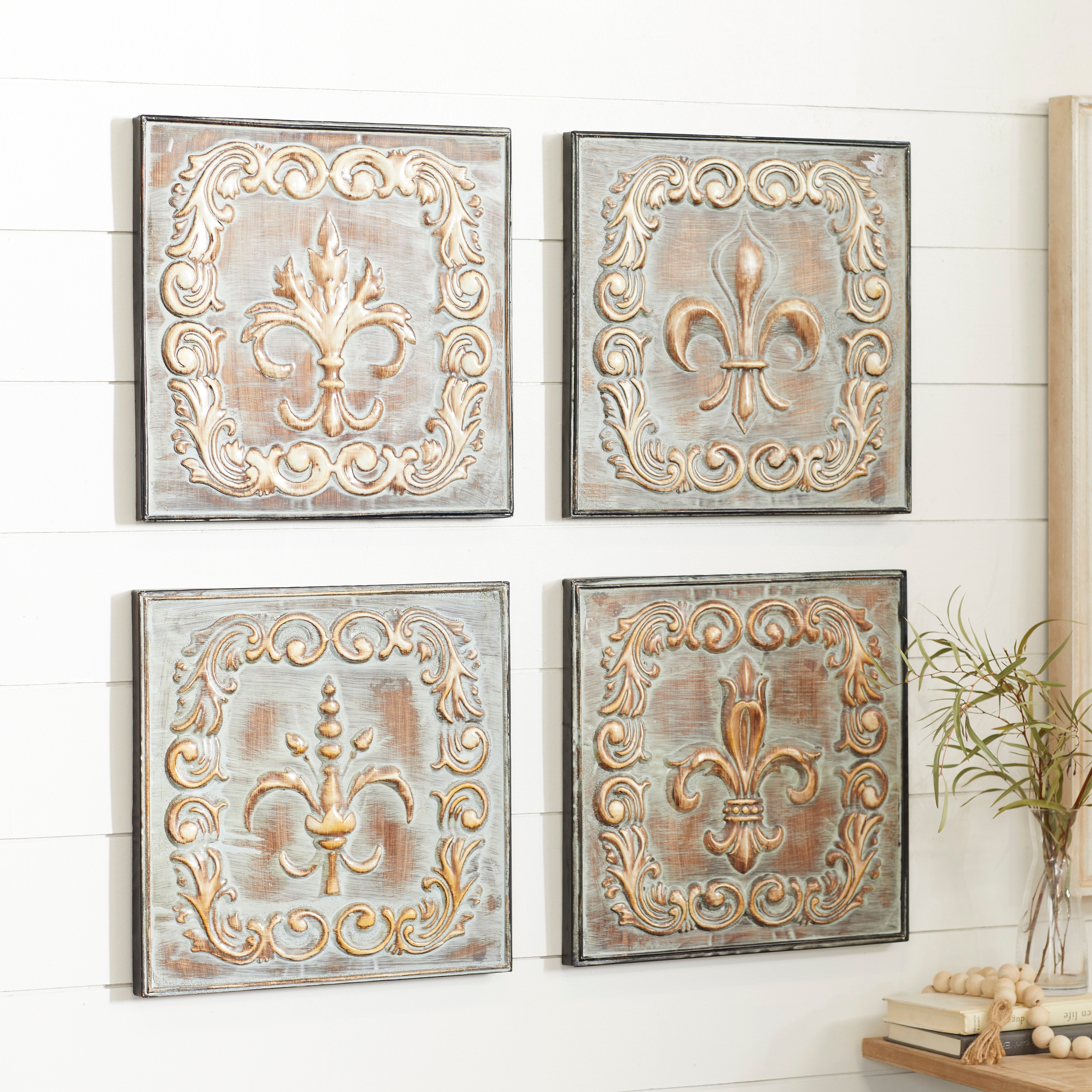 FLEUR DE LIS good WALL DECORATION