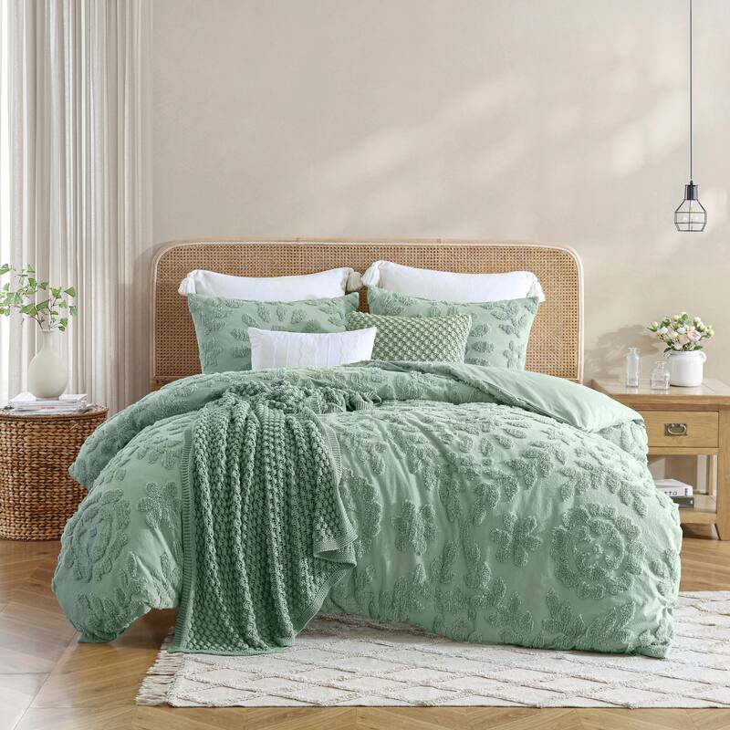 Peri Home Chenille Laurel Comforter Set