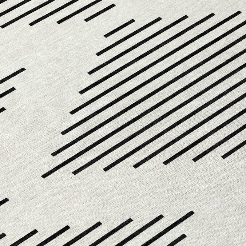 Machine Washable Indoor/ Outdoor Modern Stripe Chantille Rug