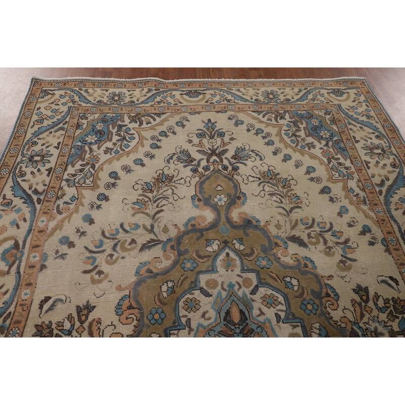 Tabriz Persian Vintage Rug Hand-Knotted Traditional Wool Carpet - 6'5"x 9'7"