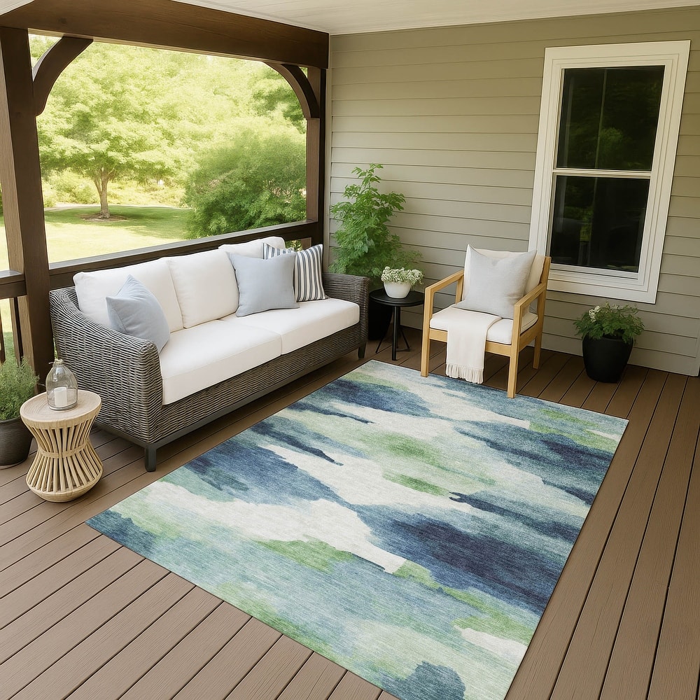 Machine Washable Indoor/ Outdoor Abstract Watercolor Chantille Rug
