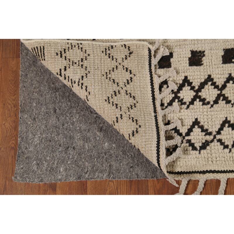 Geometric Beige / Ivory Moroccan Area Rug Hand-Knotted Wool Carpet - 6'9"x 10'11"